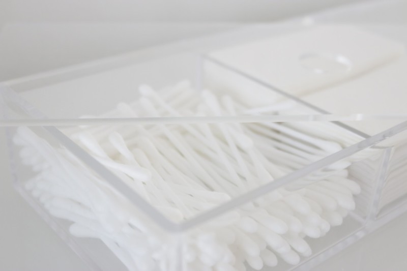 Nomess Copenhagen läpinäkyvä säilytysboksi meikeille - Omakotivalkoinen säilytysvinkit