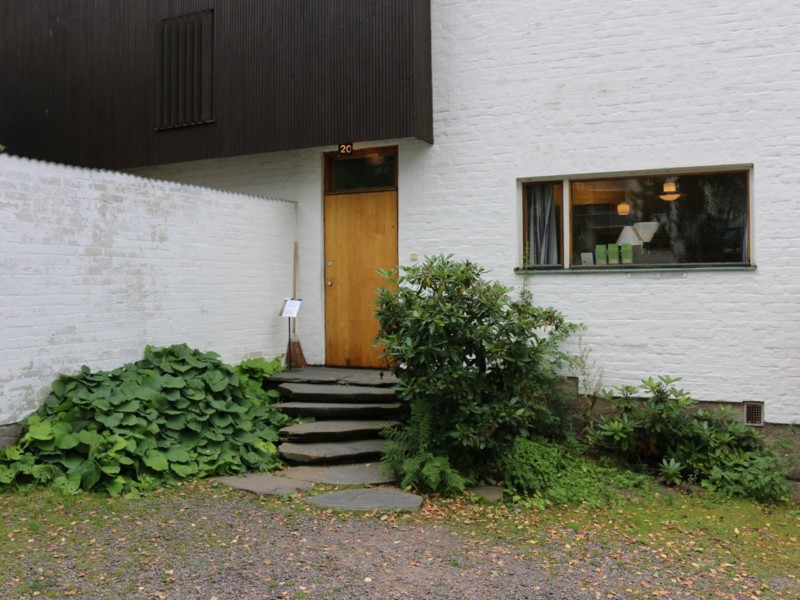 Alvar Aalto kotitalossa kylässä - Sisustusuutiset Omakotivalkoinen