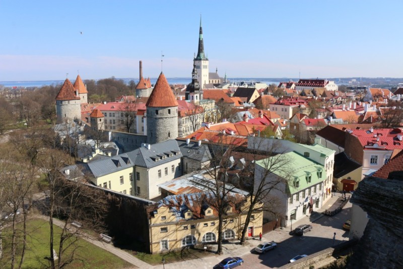 Kaunis Tallinna - Matkavinkit Omakotivalkoinen