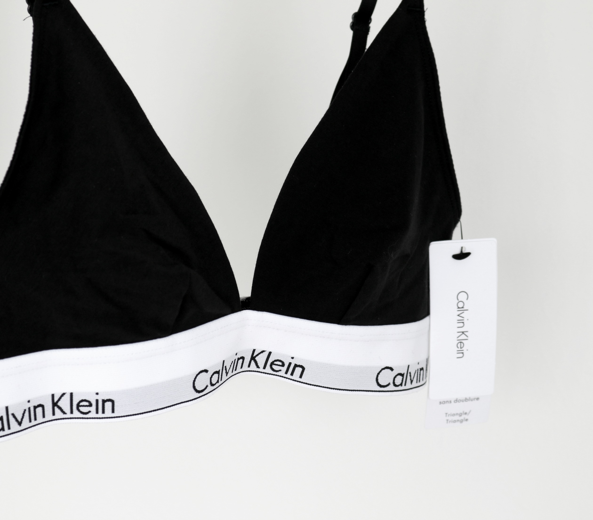 Mukavat alusvaatteet Calvin Kleinilta