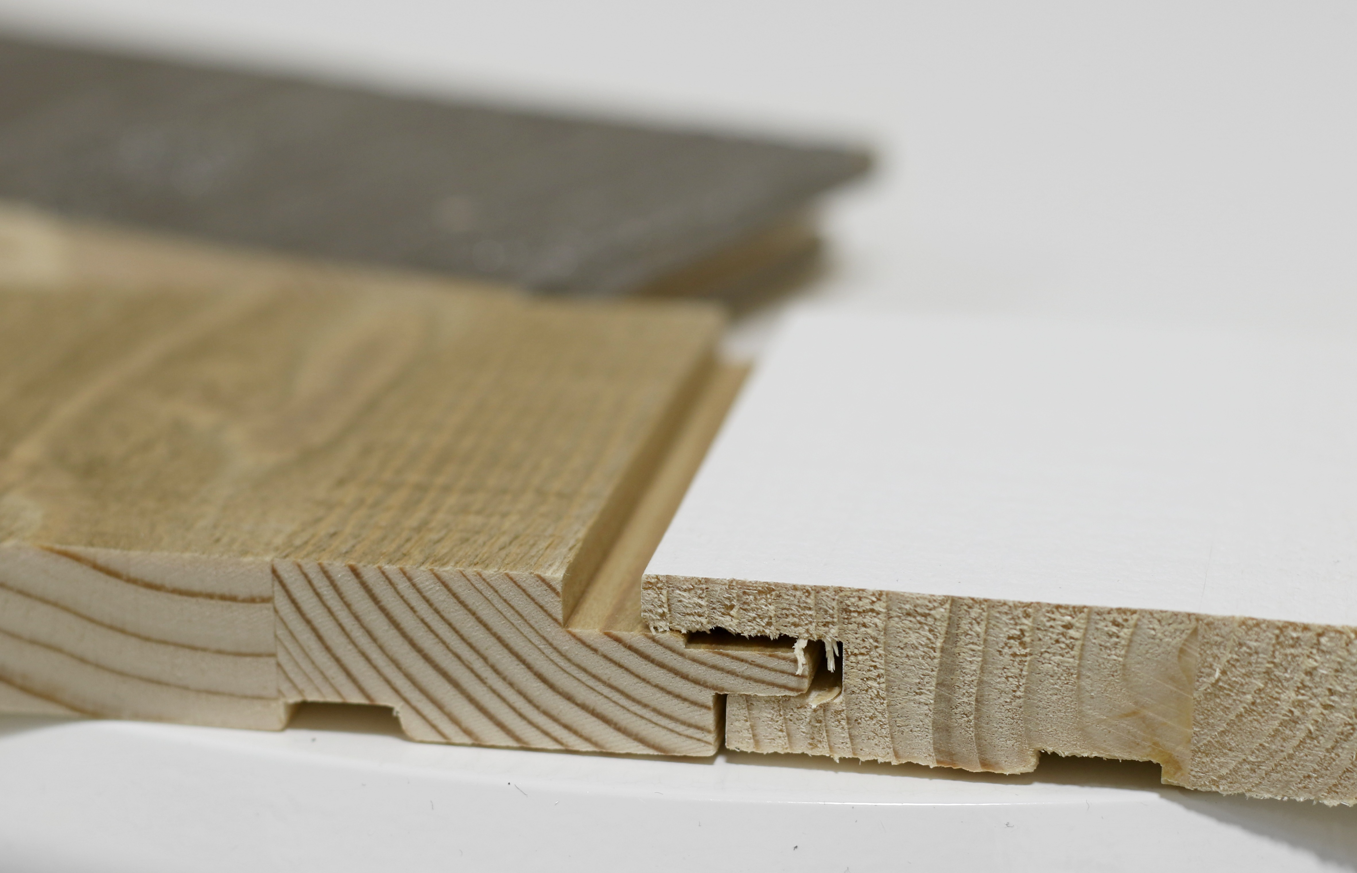 Saunapaneeli puhtaanvalkoinen Struktuuri-saunapaneeli Siparila saunaremontti Oma koti valkoinen