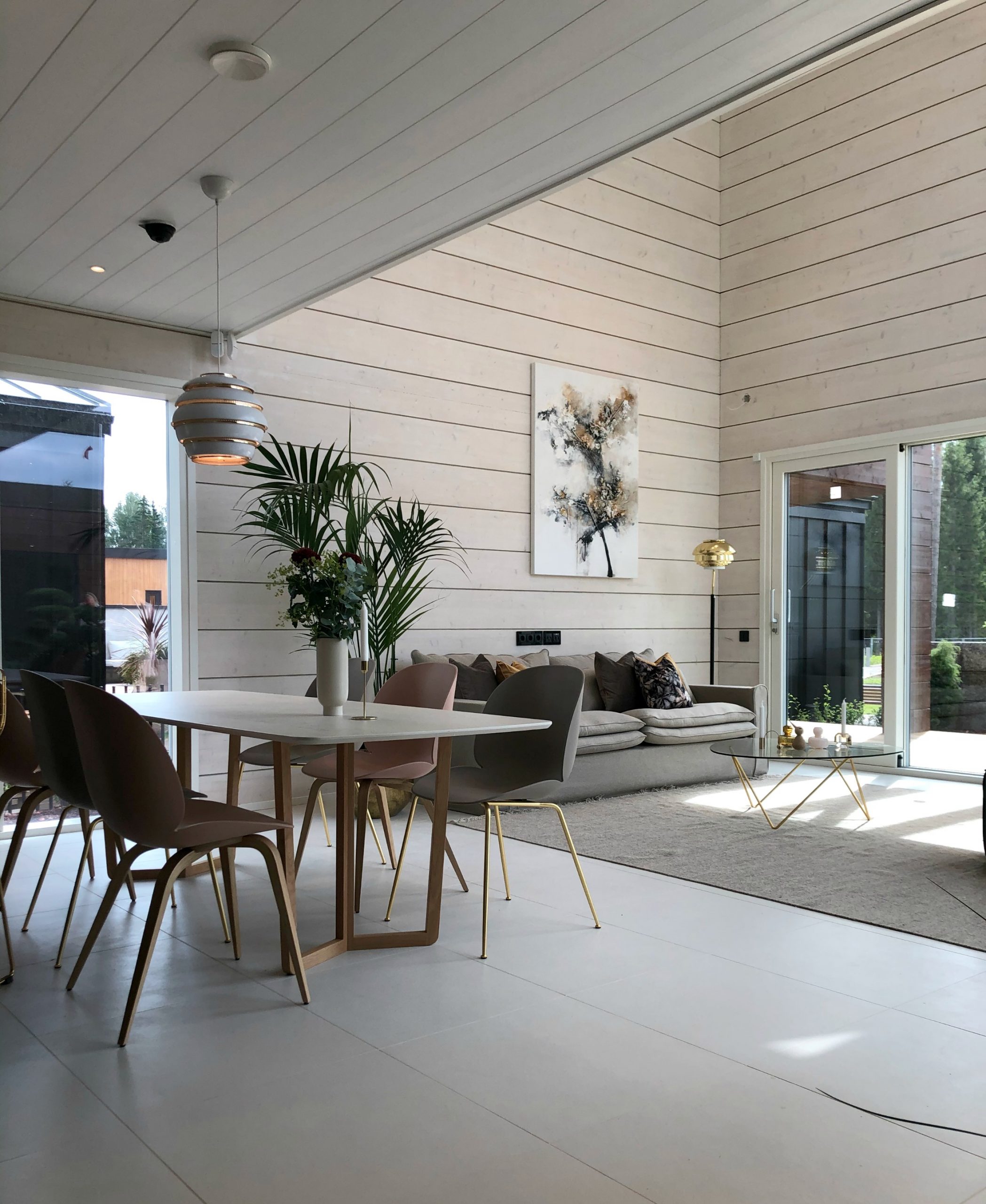 Asuntomessut 2020 Tuusula Kohde 3 Villa Fortuna sisustusideat Omakotivalkoinen