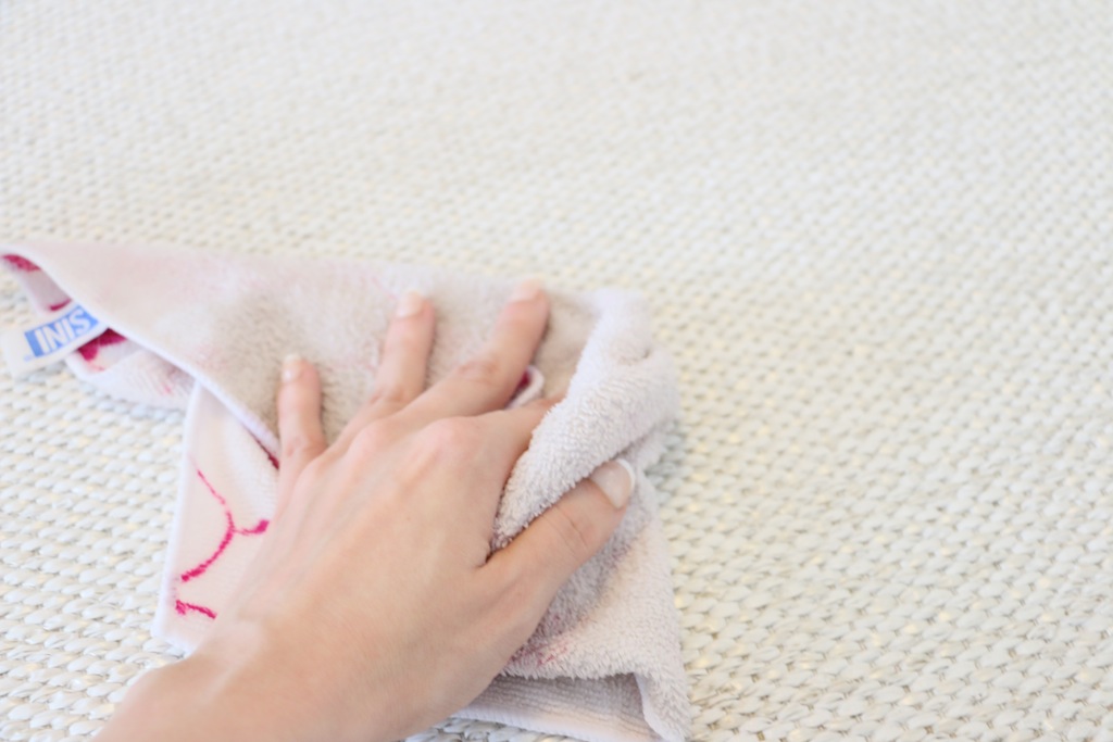 Helppo tapa puhdistaa matto siivousvinkit Omakotivalkoinen