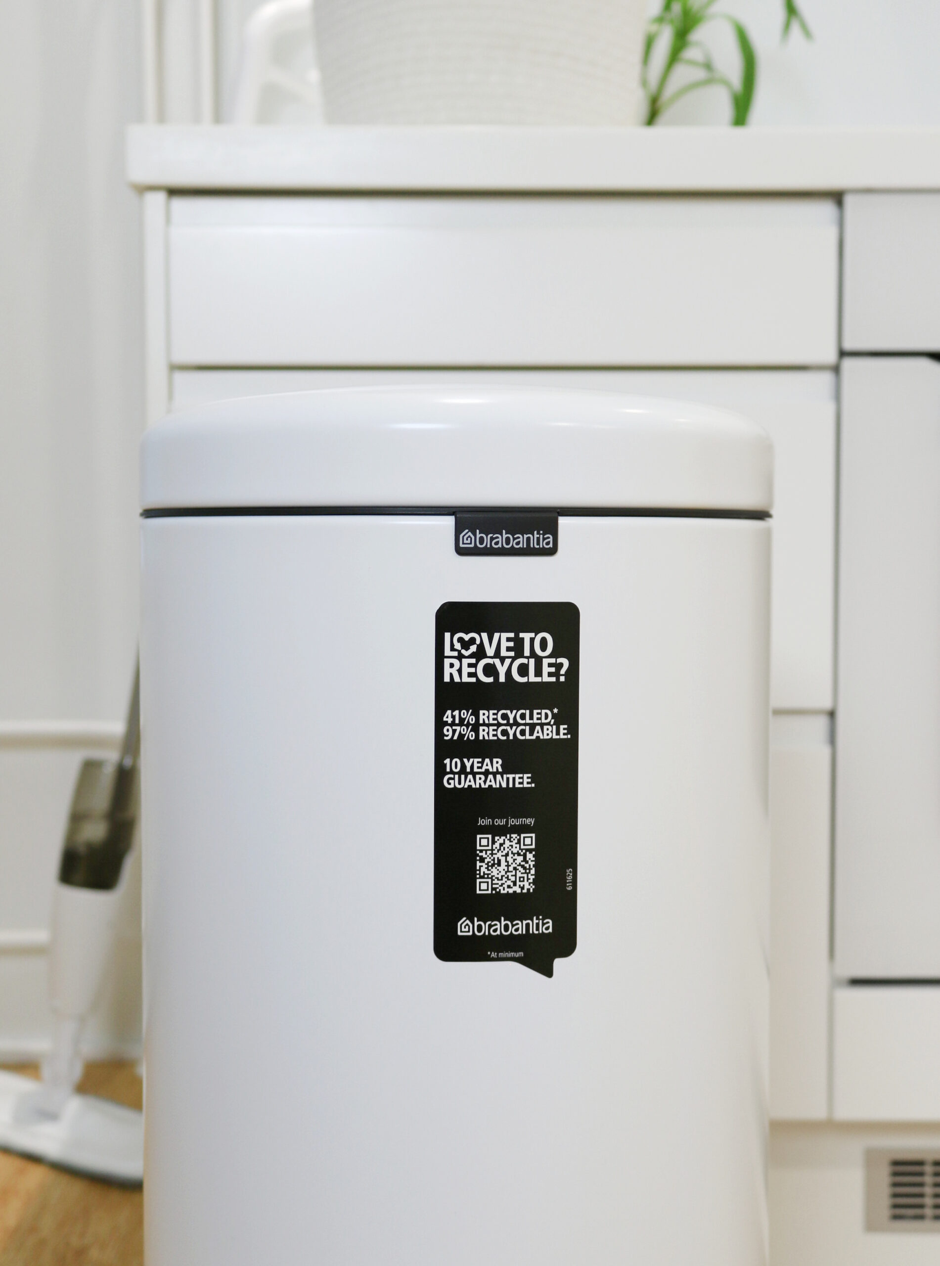 Brabantia NewIcon poljinroskakori sopii sisustukseen
