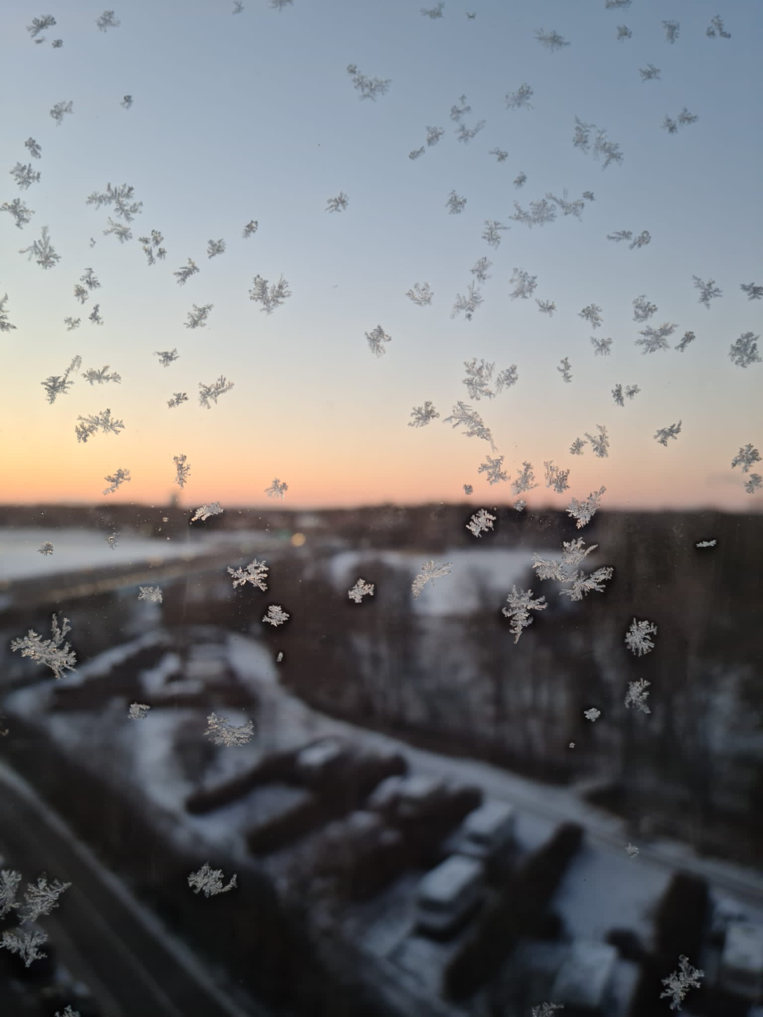 Jouluiset maisemat ja jääkiteet